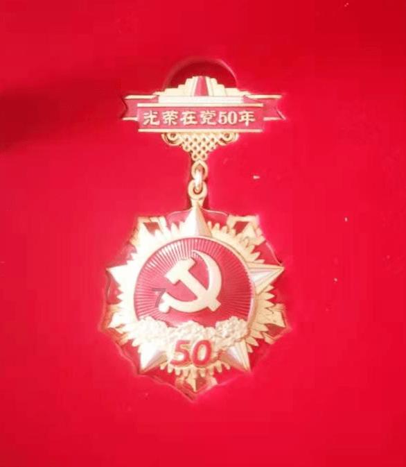 产科医生说出实情，为什么现在的年轻夫妇，经常能生出双胞胎？游戏画面